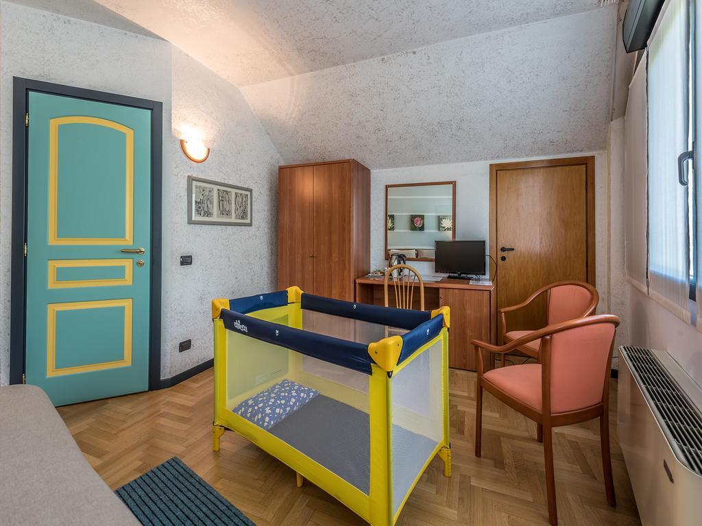 Mini Hotel Wine & Dreams Alba (Piedmont) Exterior foto